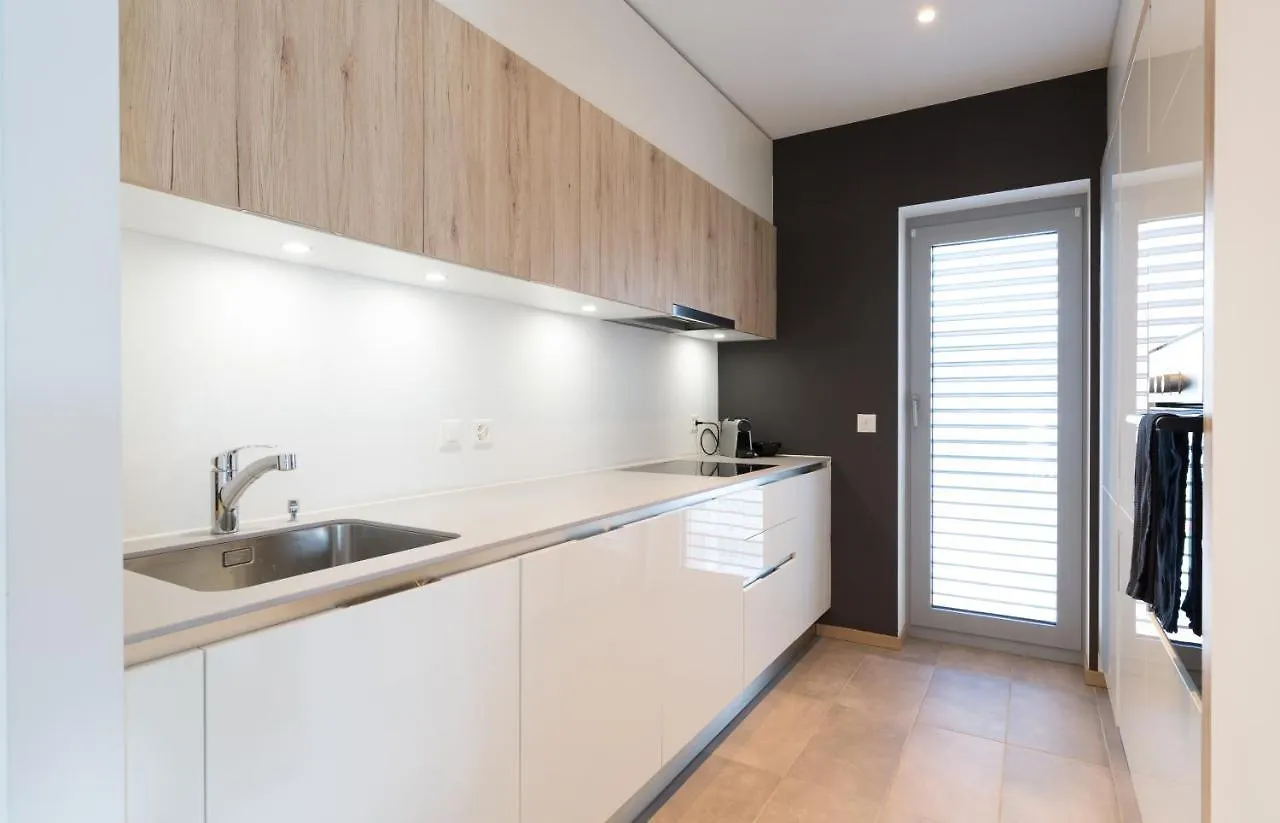 Inah Geneva Apartment 0*,